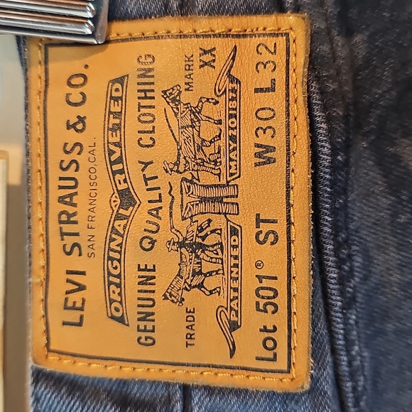 Levi's 501 Dark Blue Camouflage 30x32 Straight Leg Jeans - Picture 5 of 7